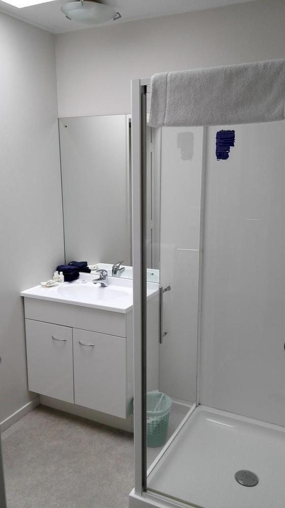 Browns Bay Olive Tree Motel & Apartment Okura Bush Экстерьер фото